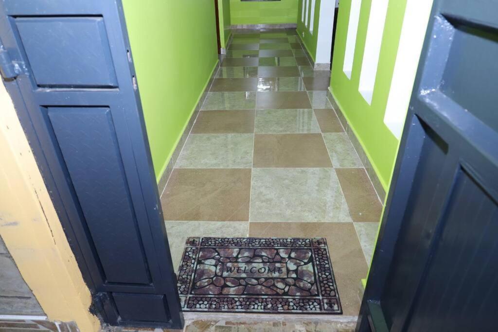 Esniko Villa Narok Екстериор снимка